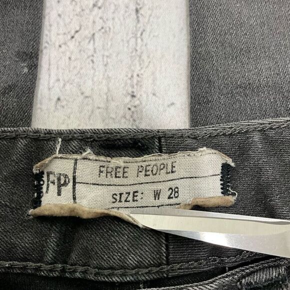 FREE PEOPLE Floral Skinny Jeans - Picture 3 of 3